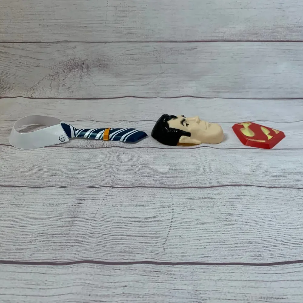 Vintage Wilton Superman Cake Topper Set of 3 Plastic Face Tie and S Shield Logo